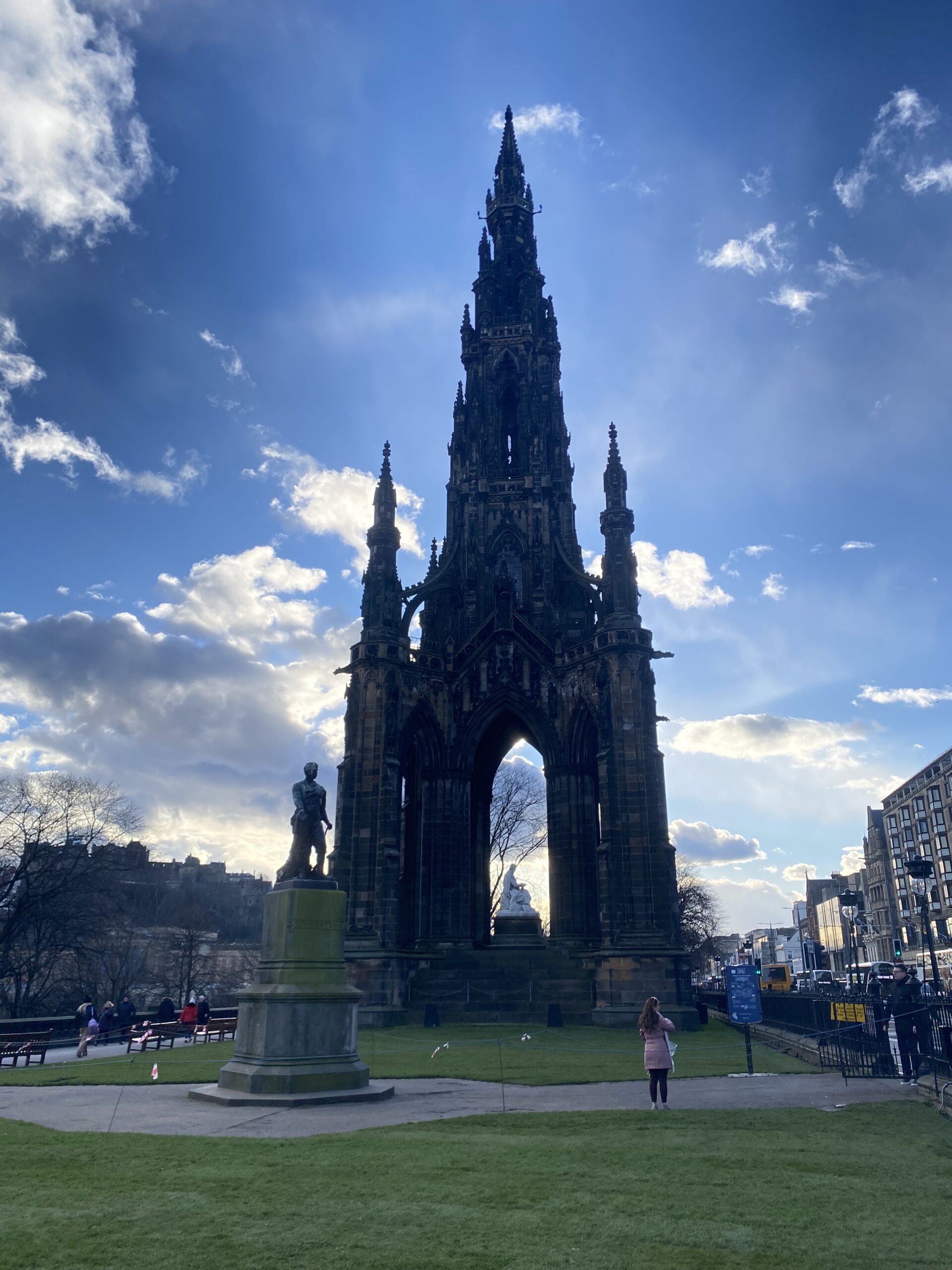 Scott Monument 